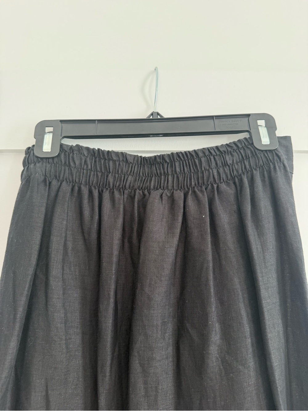 High waist skirt with embroidery Black - Gold.  Size Small - Picture 7 of 12